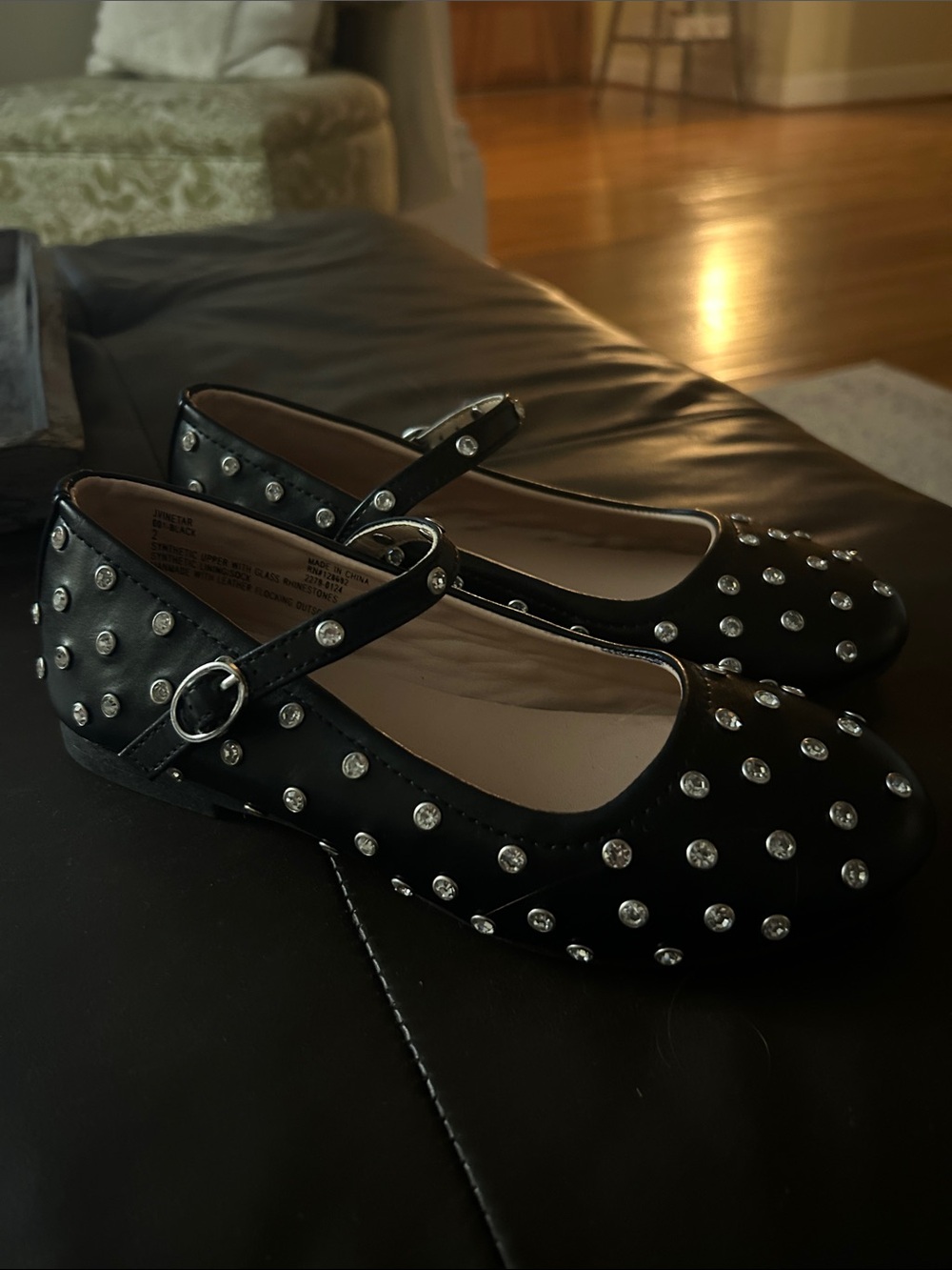 Girls' Black Studded Mary Jane Flats Steve Madden NEW size 2 girls